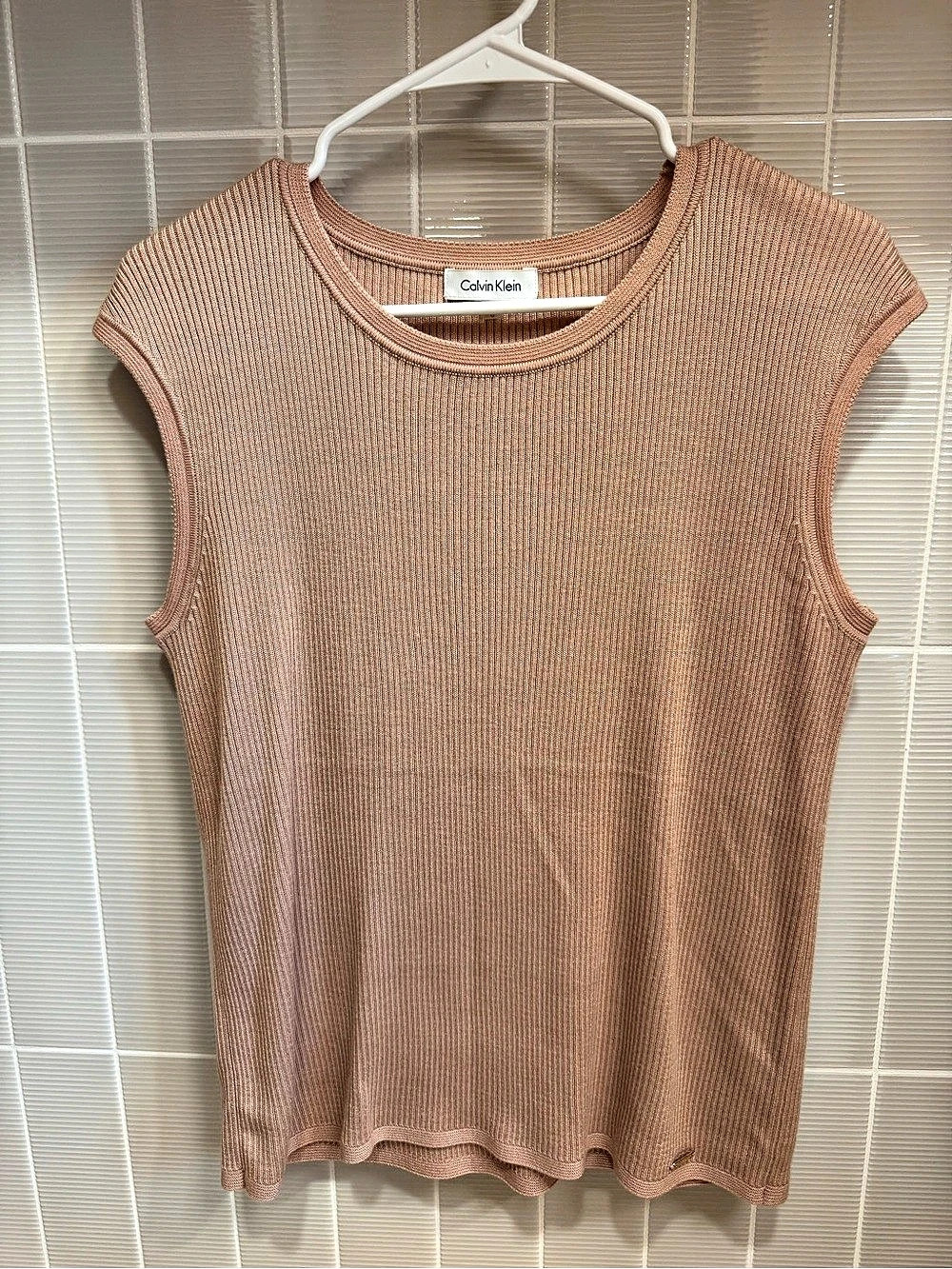 Calvin Klein Ribbed Sleeveless Top Blush size L